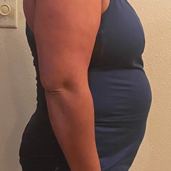 Meet your Posher - Hello from WI!  PET & SMOKE FREE HOME! - Picture 5 of 6